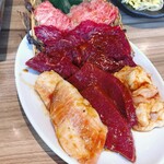 焼肉あぶる。 駒込店 - ホリデースペシャルセットのお肉