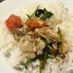 紅花別館 - ●牡蠣のプッタネスカ風ココットカレー