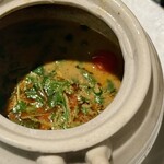 紅花別館 - ●牡蠣のプッタネスカ風ココットカレー