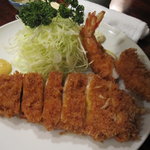 とんかつ やまいち - ロースかつ+海老フライ