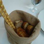 レストラン ファロ 資生堂  - パン3種