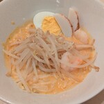 ビストロ ブルーキッチン&ボトルズ - 