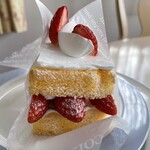 ボワード - 苺あふれショート（ショートケーキ）