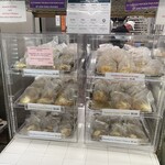 Diamond Head Market & Grill - 