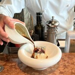 ザ ピッツァバー ON 38TH - バニラシャンティ・ヘーゼルナッツプラリネ・アマレットヴェルヴェットに熱々のエスプレッソをかけてくれます