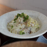 オグカフェ - お肉|国産鶏のソテーチーズマスタードホワイトソース