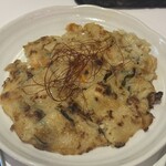 ヨンチャンプルコギ - 海鮮チヂミ