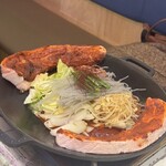 ヨンチャンプルコギ - サムギョプサル鍋