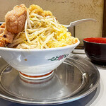 麺でる - 特に野菜マシはしていないのに、この標高