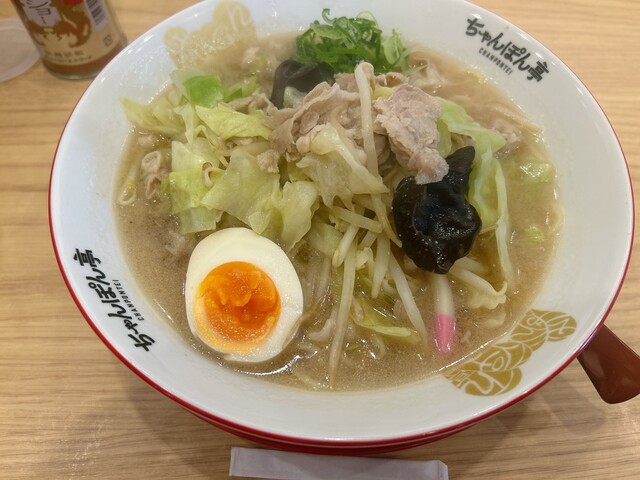 Oumi Champon Tei Nijo eki ten - Nijo/Champon noodle soup | Tabelog