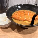 カレーうどん 椛 - 