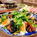 月と灯 - ツナと揚げブロッコリーのニース風サラダ　アンチョビソース
      
      
      