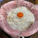 座右の麺 - 料理写真:肉ボナーラ(麺大盛り)