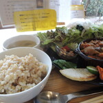 ムサシノ野菜食堂miluna-na - 