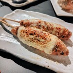 ジャンボやき鳥 つかさ - チーズつくね