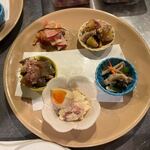 季節野菜の前菜盛り合わせ（５品）