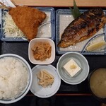 丸富食堂 - とろ鯖塩焼き定食＋アジフライ