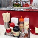 なぎちゃんラーメン 京急蒲田店 - 卓上調味料