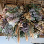 ツキガワドライブイン - 天井の大きなリース