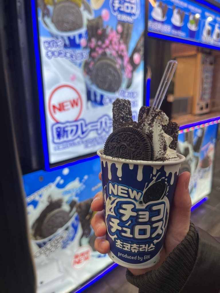 写真 : スノーウィー ヴィレッジ フードトラック 新大久保1号店