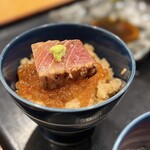 牛タンとマグロとクリスピー餃子 ひまわり［海］ - 