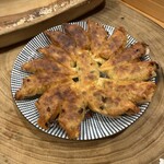 牛タンとマグロとクリスピー餃子 ひまわり［海］ - 