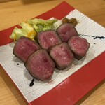 牛タンとマグロとクリスピー餃子 ひまわり［海］ 築地店 - 