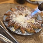 牛タンとマグロとクリスピー餃子 ひまわり［海］ - 