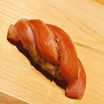 すが弥 - 大間の大トロ。蛇腹部位です