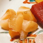 すが弥 - ラッコの大好物の小柱