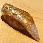 すが弥 - 酢の酸で小骨まで溶けた鰯。大好きっすヾ(≧▽≦)ﾉ