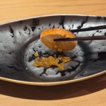 THE SUSHI りょうけん - あん肝ムース奈良漬け 持ち上げ