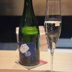 THE SUSHI りょうけん - 【スパークリングワイン】マンズワイン酵母の泡