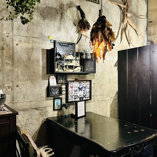 ボタニカルアイテムアンドカフェ シアン_2