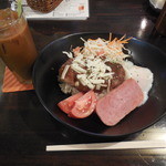 UP - スペシャルロコモコランチ　￥700-→￥500-