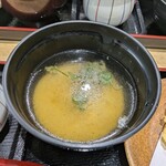 道の駅越前たけふ - バスツアーの昼食で提供された ”握り寿司御膳” 味噌汁。