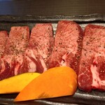 焼肉 わがんせ - 葉山石井牛上タン塩2180円（2025年12月）一人前約100g