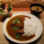 ワ カフェ エイム - 14.10.08 チキンカレー(1026円)