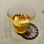 茶禅華 - 【ドリンク⑥】ラプサンスーチョン、柑橘入り