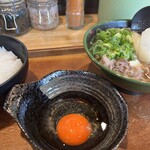 卵かけめし 肉すい専門  やまや - 