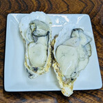 漁師の海鮮丼 - 生牡蠣おかわり1回目