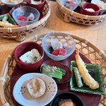 ダイナミックキッチン＆バー 響 - 