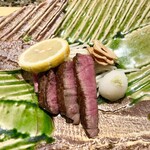 シカゴ - ●ヴィアンド（ステーキ）
      源氏和牛雌ヒレ肉のステーキ