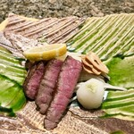 シカゴ - ●ヴィアンド（ステーキ）
      源氏和牛雌ヒレ肉のステーキ