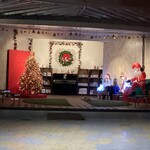 シマラボ ビス - 屋上、外の一画にあるサンタさんの部屋？