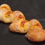 パン工房 シュネッケ - ベーコンエピ