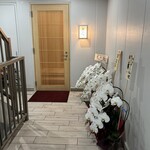 鮨 赫 sushi aka Tokyo - 外観　入り口