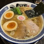 らーめん くじら軒 - らぁめん薄口醤油味＋味玉