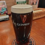 ダブリナーズ　アイリッシュパブ - ギネス　1/2パイント