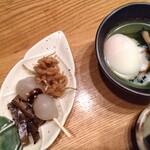 어사이슈보 비아큐우 - 안주・온천 계란과 콜라비 나물